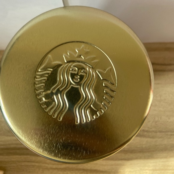 Starbucks holiday kit - Picture 2 of 2